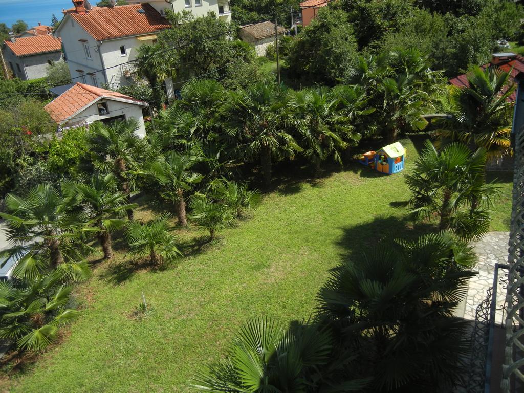 Villa Laurea Lovran Dış mekan fotoğraf