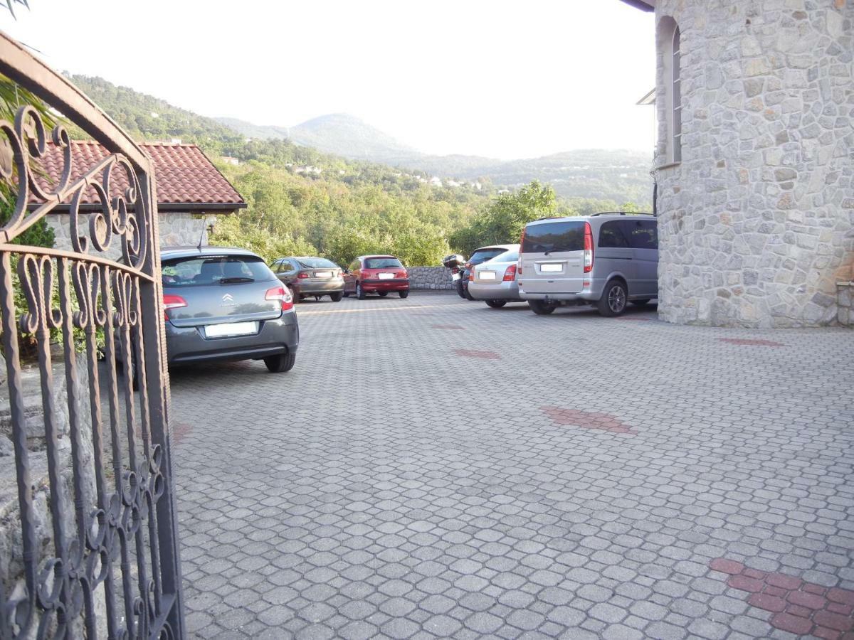 Villa Laurea Lovran Dış mekan fotoğraf
